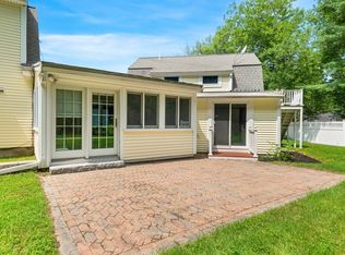 2 Texas Rd, Westford, MA 01886