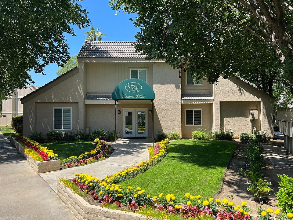 Sunridge Townhomes 4885 N Chestnut Ave Fresno, CA Zillow