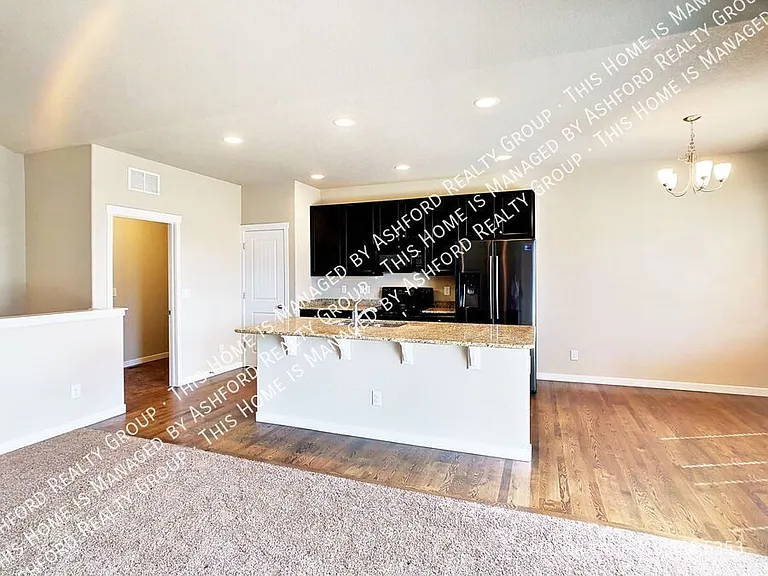 10111 Jaggar Way — Photo 4