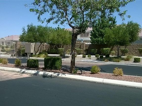 3rd image of 5227 Sand Dollar Ave