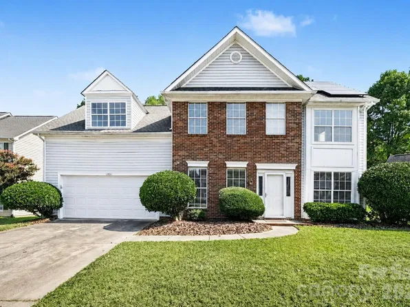 11850 Old Timber Rd, Charlotte, NC 28269