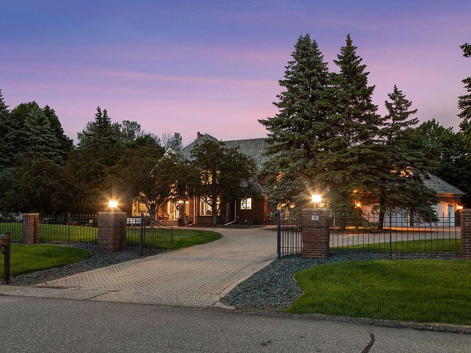 10 Apple Orchard Ct, White Bear Lake, MN 55110 | MLS