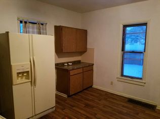 212 Ricker St, Waterloo, IA 50703