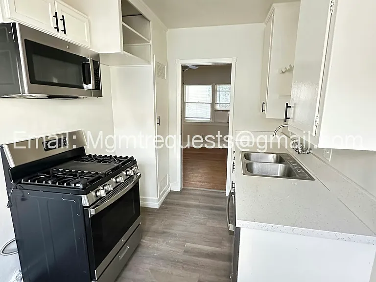 7940 Milton Ave #B — Photo 6