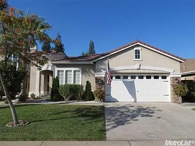 3721 Fallen Oak Dr photo 1