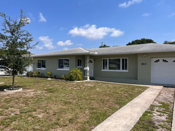 3932 Yardley Ave N, Saint Petersburg, FL 33713