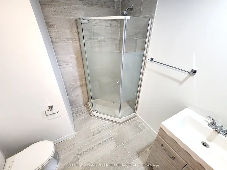 35 Shippigan Cres — Photo 20