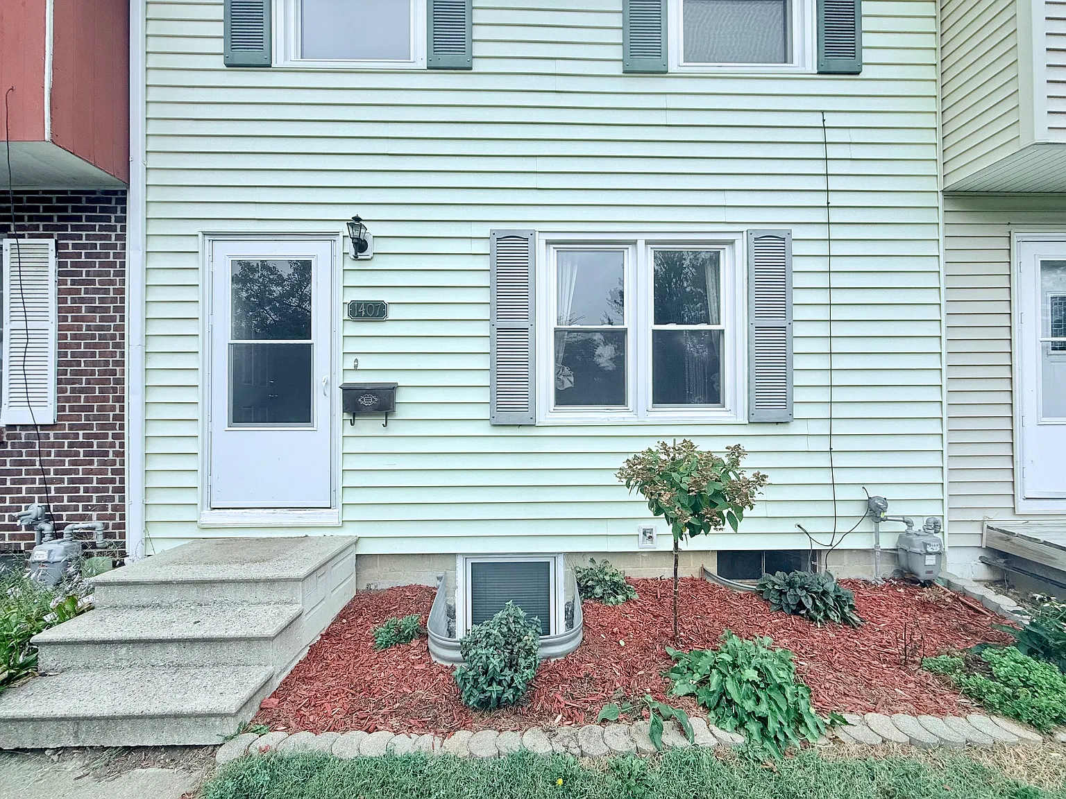 4 bed, 1.5 bath, 1502 sqft, $1,500 — Photo 3