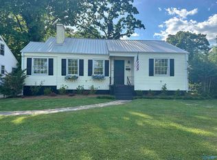 943 Oakview Ave, Gadsden, AL 35901