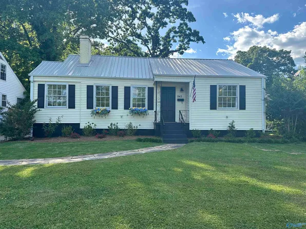 943 Oakview Ave, Gadsden, AL 35901