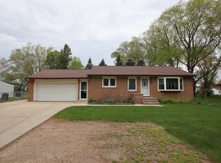1912 Chestnut St, West Bend, WI 53095