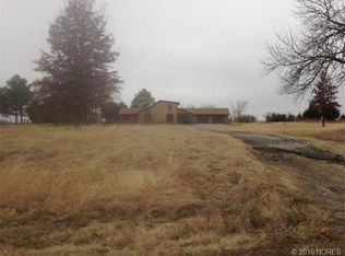 912 N Lawson, Yale, OK 74085