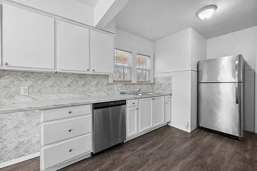 1386 Charter St #3 Photo 1