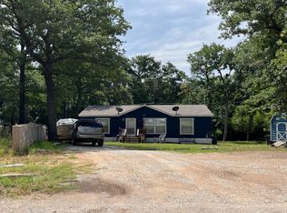 1300 Dawn Ct, Azle, TX 76020