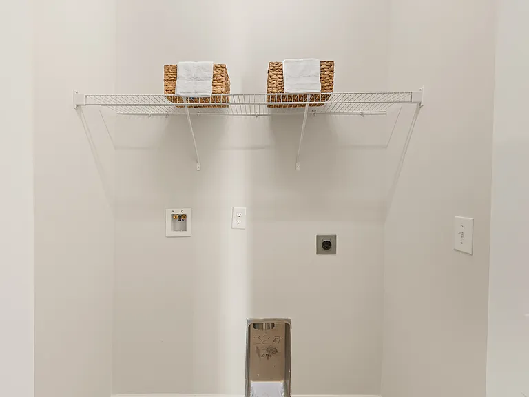 Northport Place — Photo 11