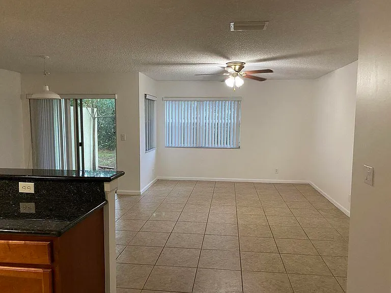 925 Imperial Lake Rd — Photo 4