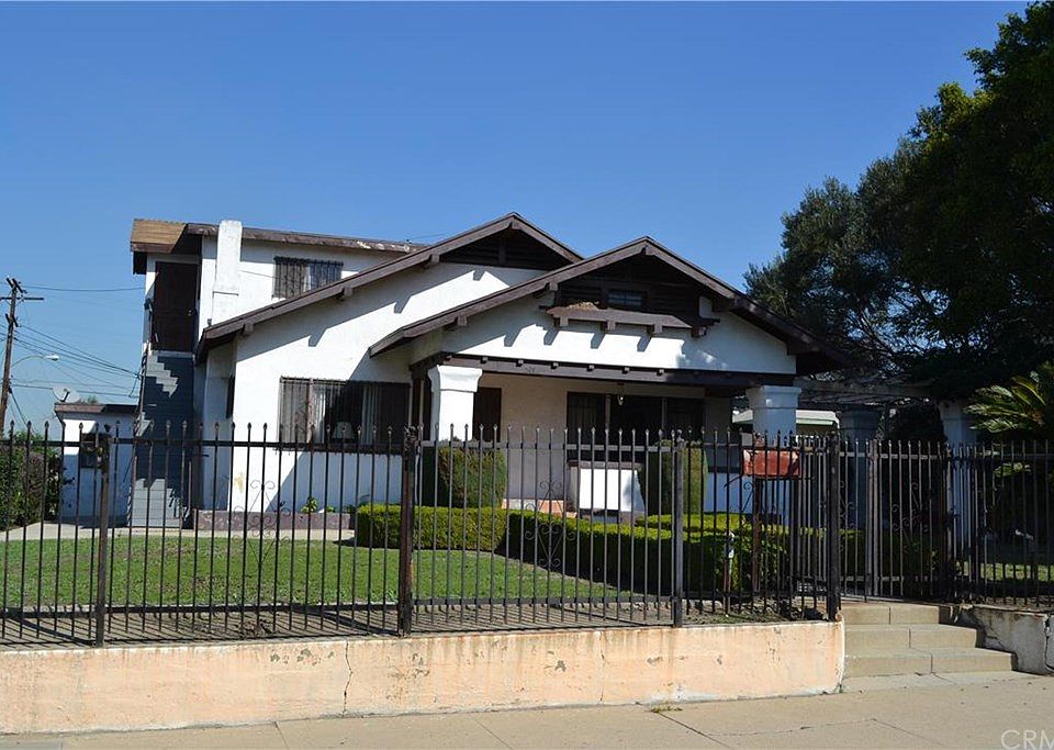 1st image of 347 W 124th St