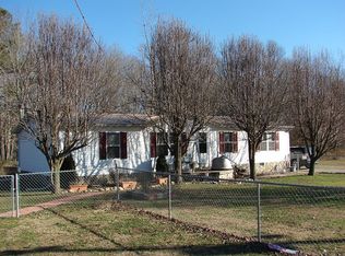 222 Roller Town Rd, Smithville, TN 37166