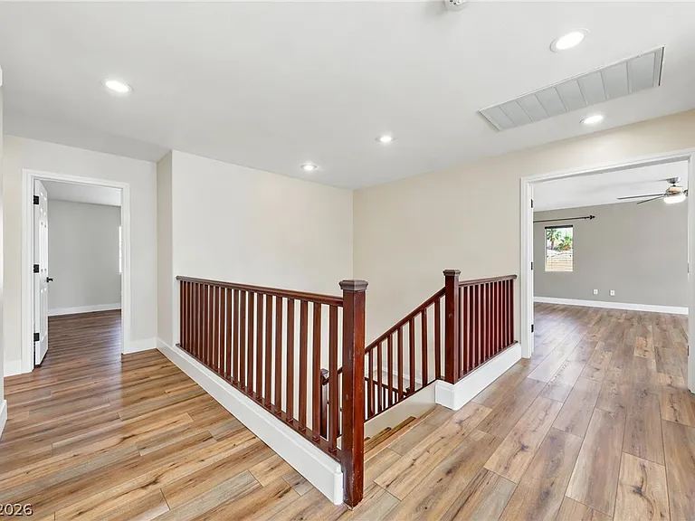 2551 Williamsburg St — Photo 33