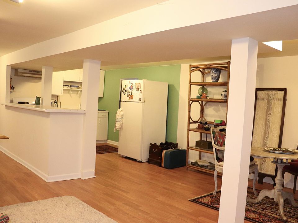 Separate kitchen with island