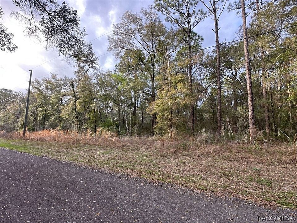 2nd image of 3505 E Lou Ln