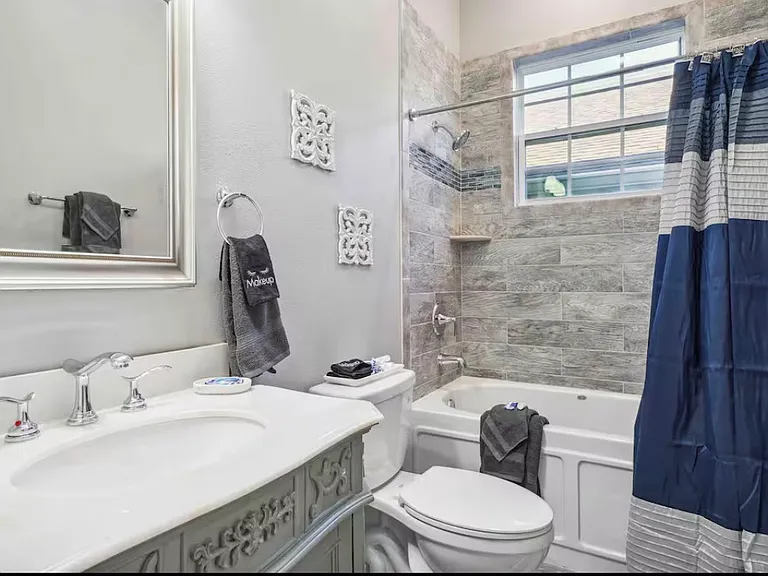 521 S Scott St #523 — Photo 8