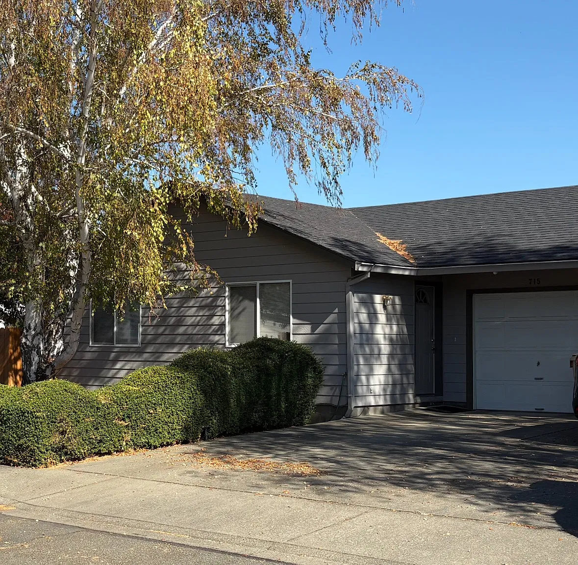3 bed, 2.0 bath, 1000 sqft, $1,550 — Photo 1