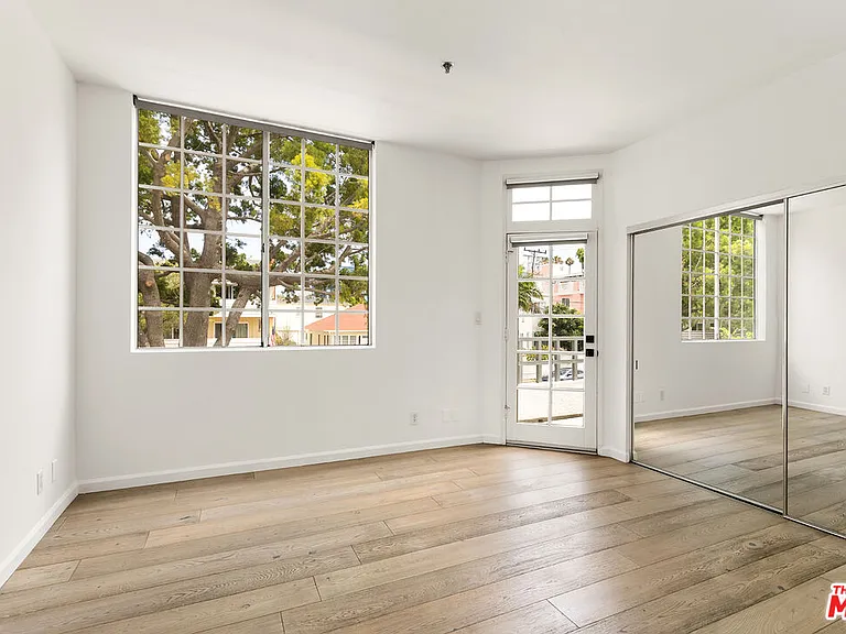 1338 Stanford St #A — Photo 17