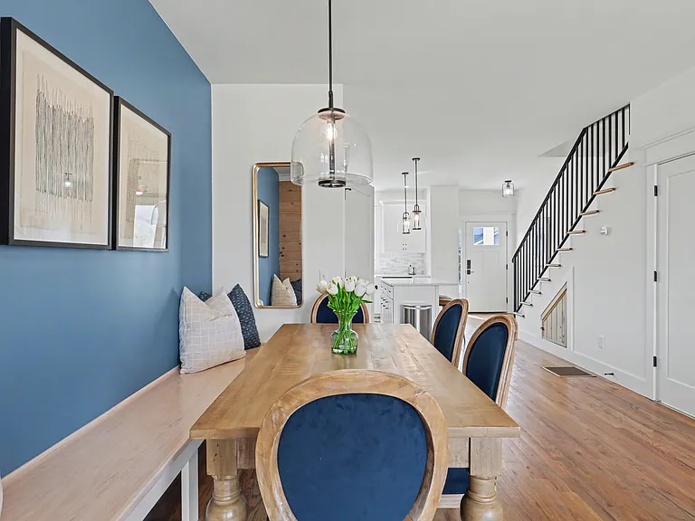 51 Cottonwood St — Photo 17
