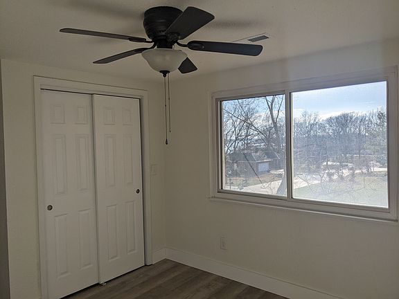 5th image of 10 Rivercrest Dr #3A