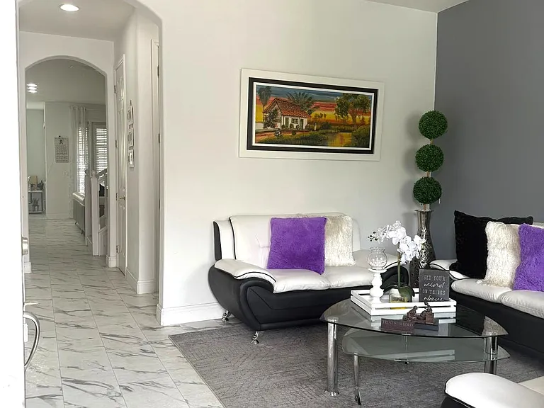 2065 Chatham Place Dr #2065 — Photo 2