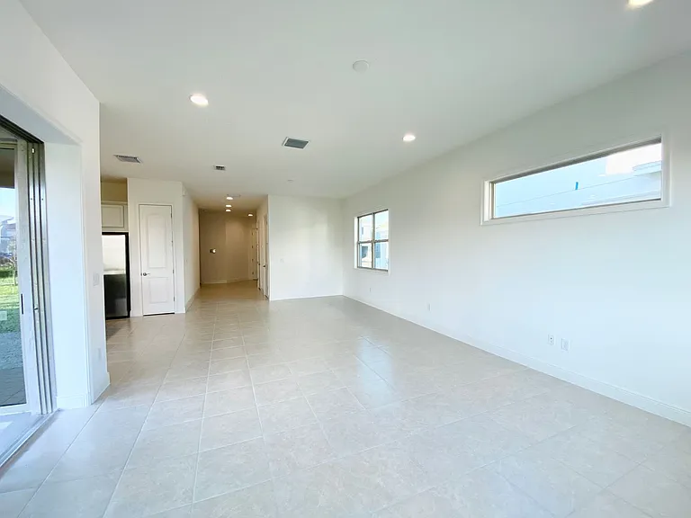 13270 Bromborough Dr — Photo 5