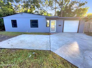 3405 Eve Dr E, Jacksonville, FL 32246