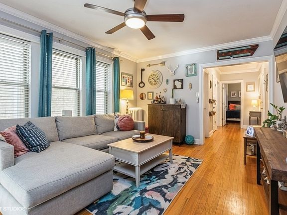 2nd image of 1907 W Winona St APT 1