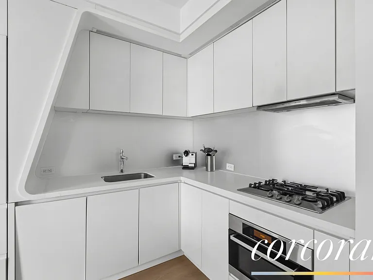123 Washington St #43G — Photo 2