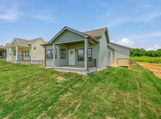 1034 Wentford Ave, Sweetwater, TN 37874