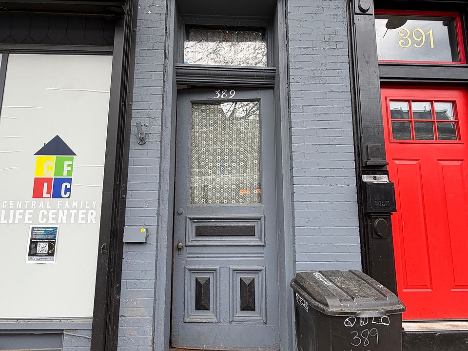 1st image of 389 Van Duzer St #1B
