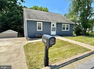521 West Dr, Harrisburg, PA 17111
