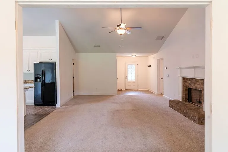 1394 Hardigree Rd — Photo 12
