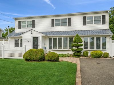 127 Arlyn Dr W, Massapequa, NY, 11758
