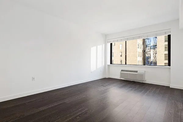 Rented by Greystar | media 1