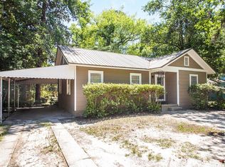 328 Pineview Dr, Waycross, GA 31501