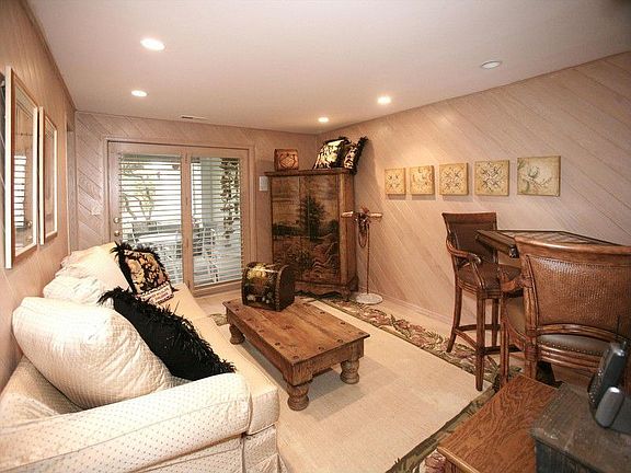 3rd image of 174 Ocean Ave APT 26