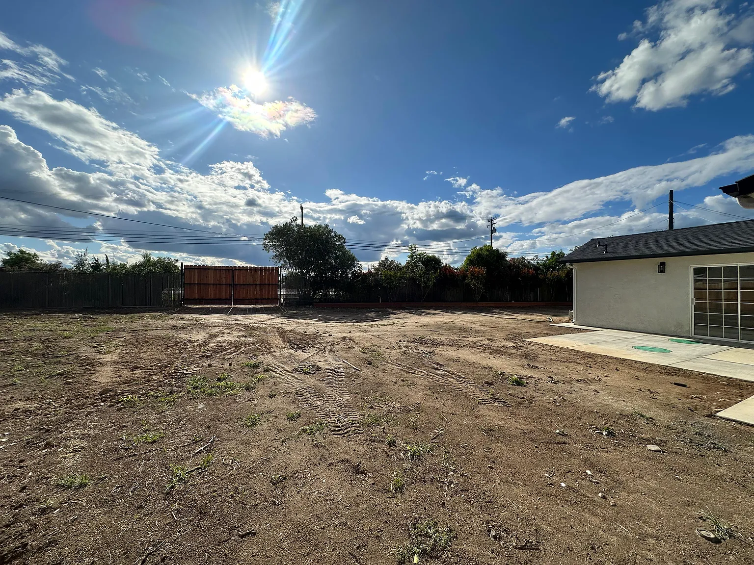 4 bed, 1444 sqft, $2,950 — Photo 4