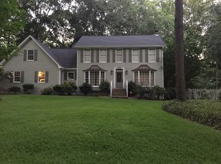 8236 Yale Dr, Jonesboro, GA 30236