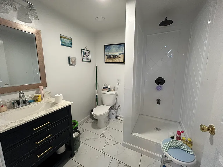 2193 Lake Dr — Photo 22