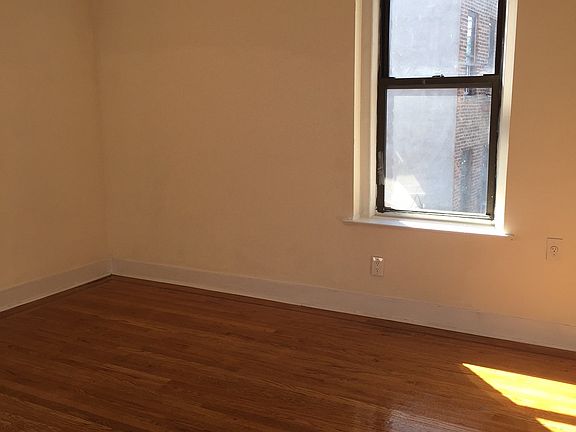 4th image of 15110 35th Ave #00L2D