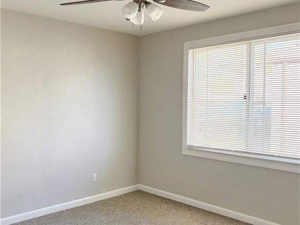 norfolk-virginia-79218850 picture