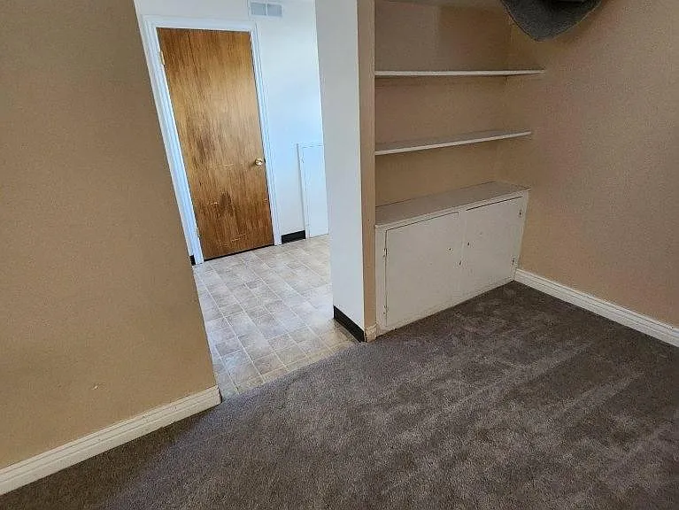 6521 Moreland Ave — Photo 10