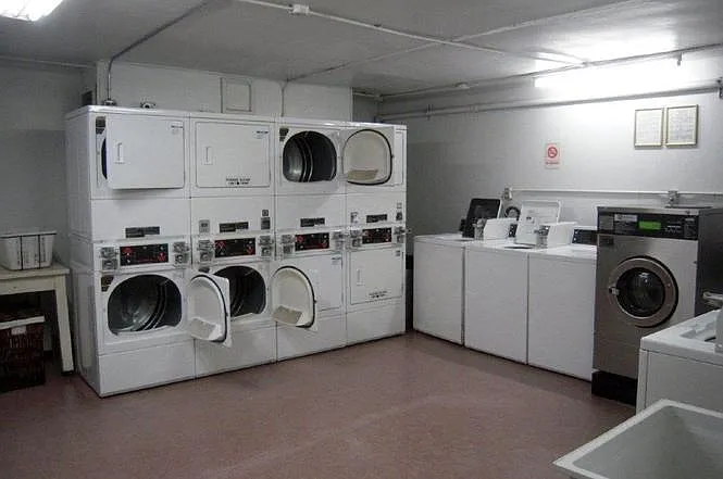 455 E Ocean Blvd — Photo 3